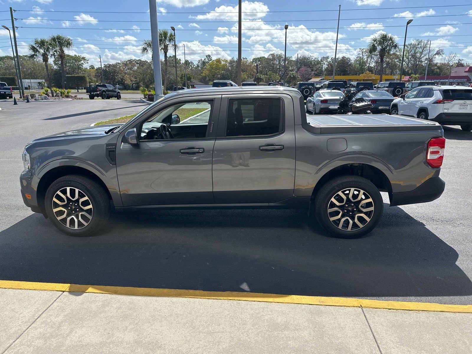 Certified 2023 Ford Maverick Lariat w/ Lariat Luxury Package image 7