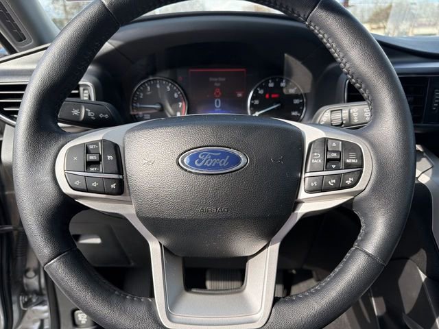 Certified 2024 Ford Explorer XLT w/ Equipment Group 202A image 14