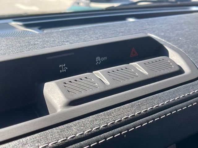 Certified 2025 Ford Bronco Outer Banks AWD/4WD image 32