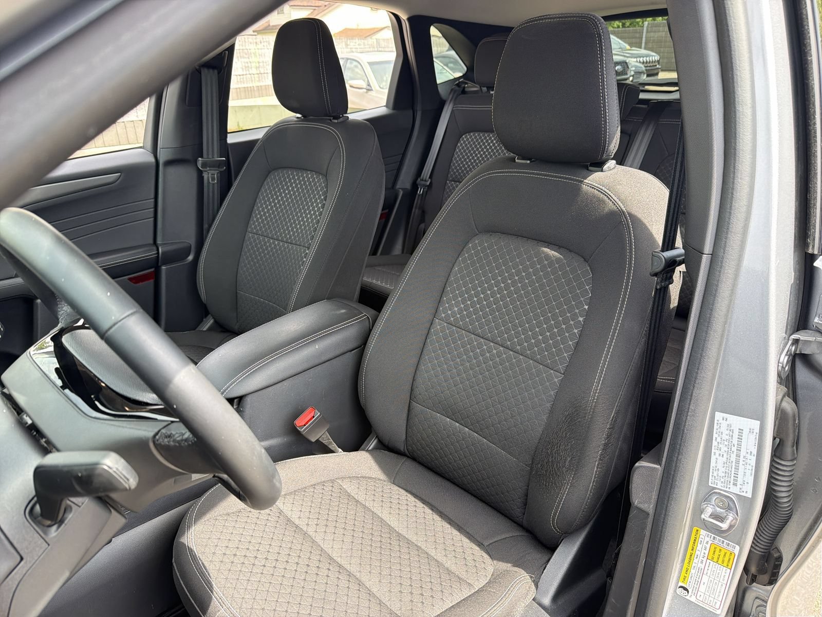 Certified 2024 Ford Escape Active AWD/4WD image 17