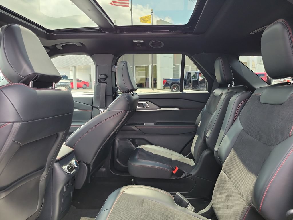 Certified 2025 Ford Explorer ST w/ Sun And Sound Package AWD/4WD image 14