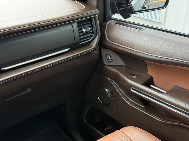 Certified 2023 Ford Expedition Max King Ranch image 14