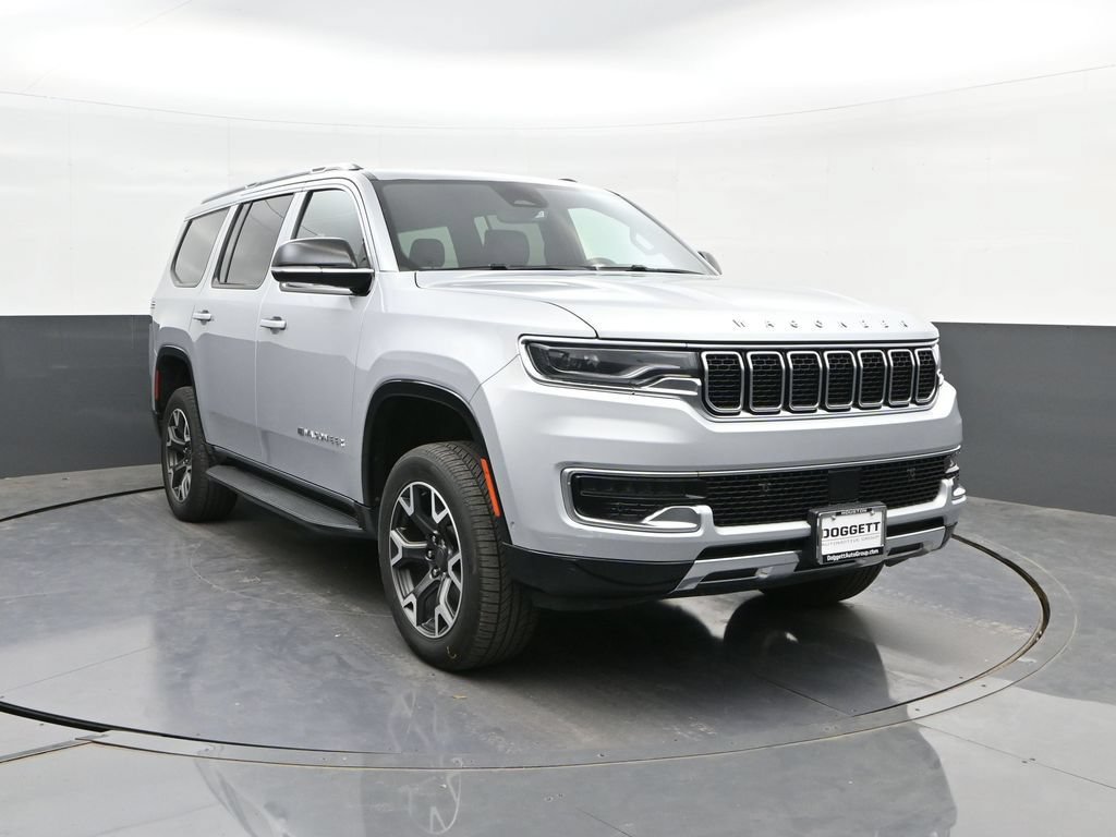 Used 2024 Jeep Wagoneer Series III AWD/4WD image 22