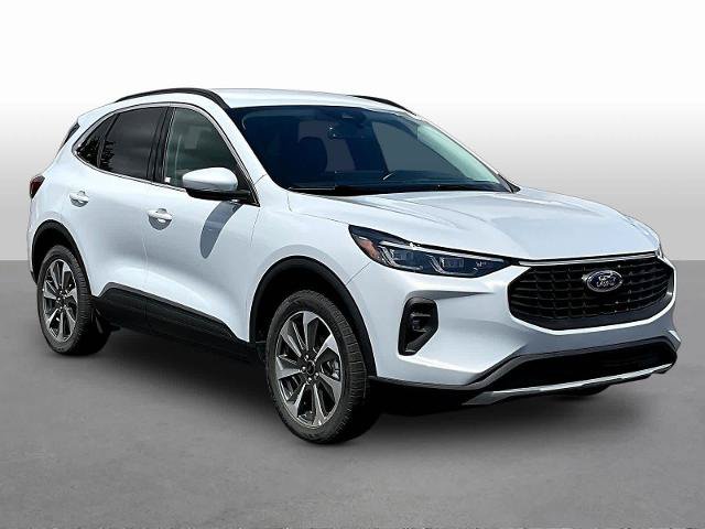Certified 2025 Ford Escape Platinum AWD/4WD image 1