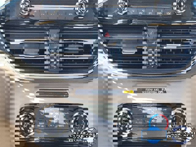 Certified 2021 Ford Escape SE image 17