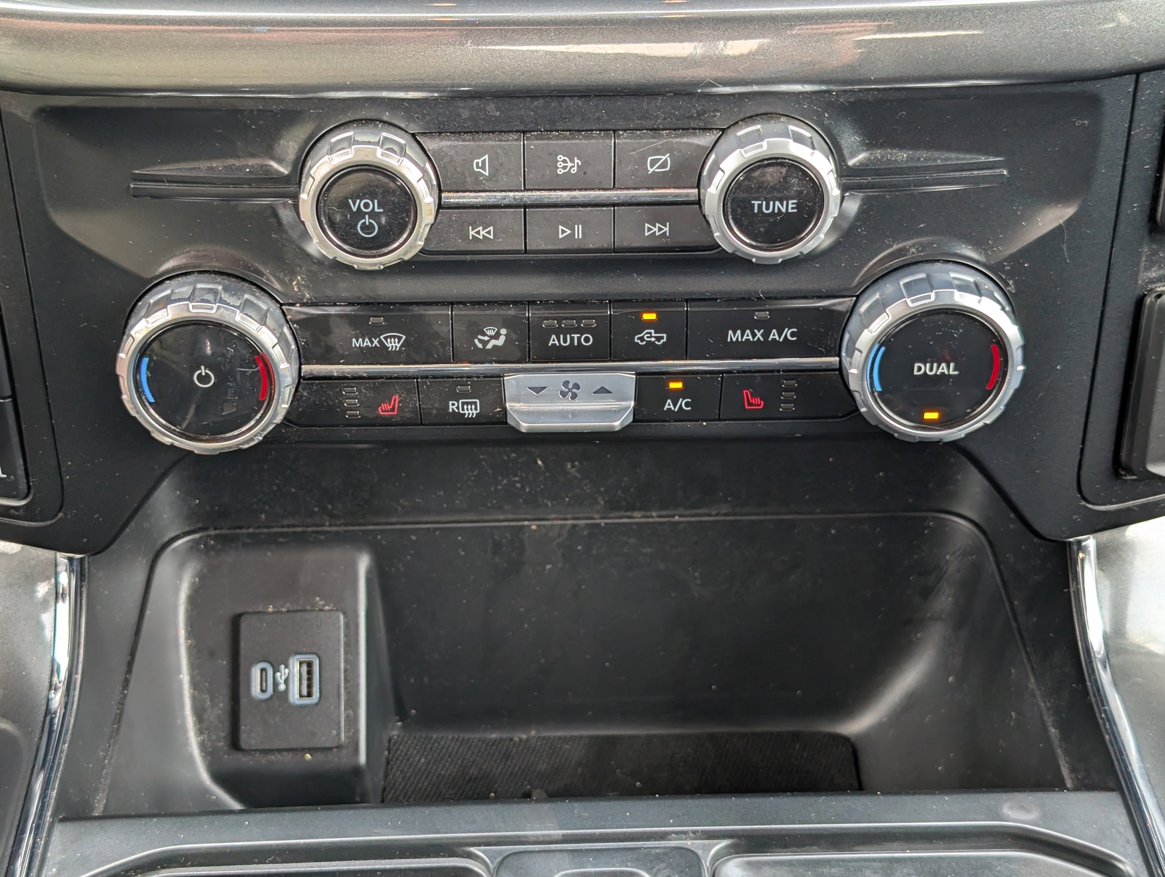 Certified 2023 Ford F150 XLT w/ Equipment Group 302A High image 24