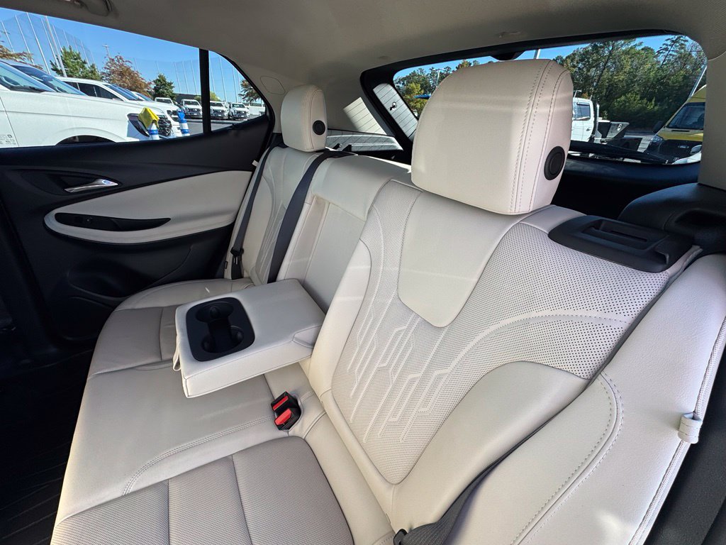 Used 2024 Buick Encore GX Avenir w/ Avenir Technology Package FWD image 26