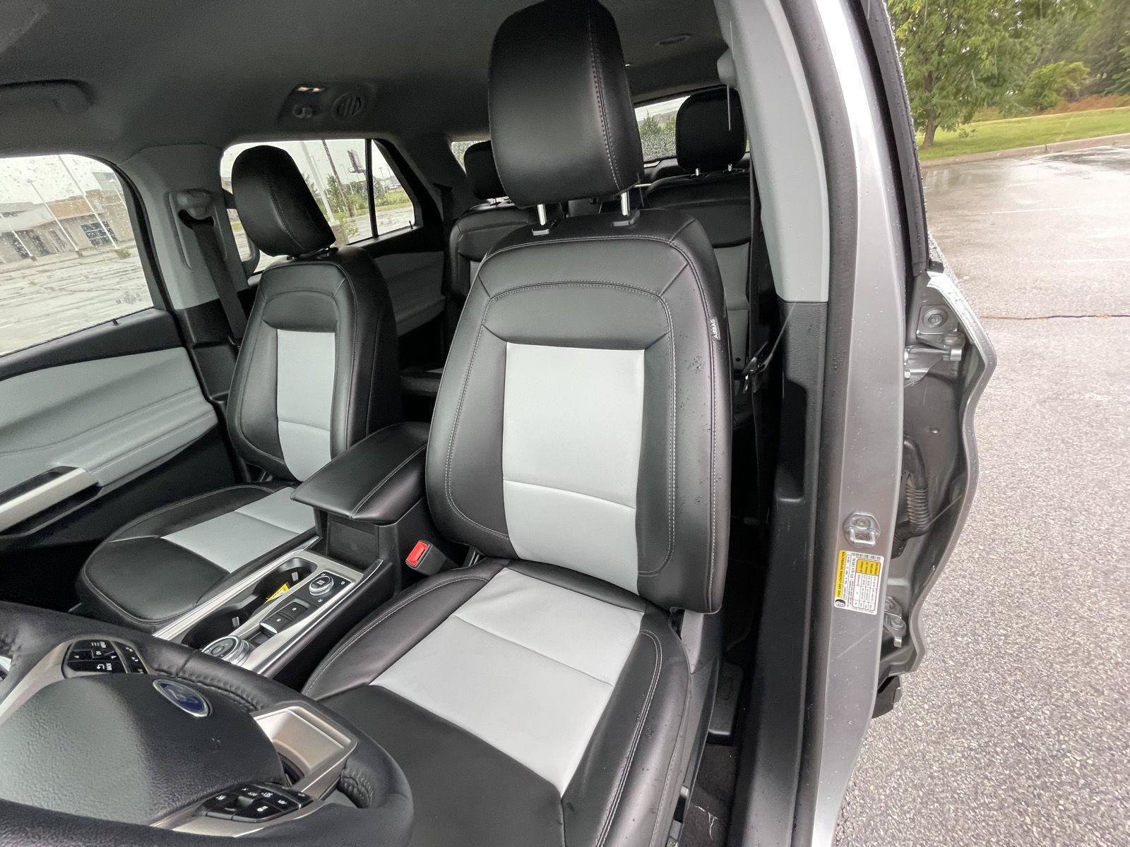 Certified 2023 Ford Explorer XLT w/ Equipment Group 202A AWD/4WD image 18
