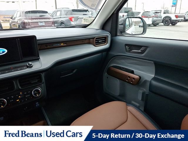 Certified 2024 Ford Maverick Lariat w/ 4K Tow Package image 18