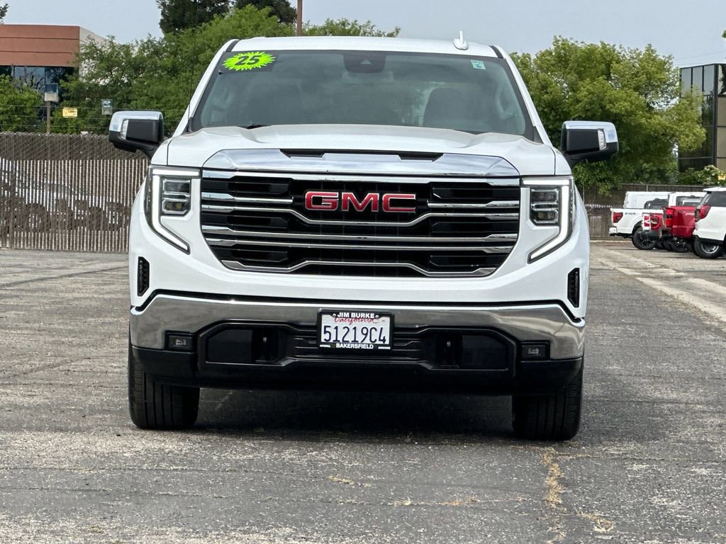 Used 2025 GMC Sierra 1500 SLT w/ SLT Premium Package RWD image 8