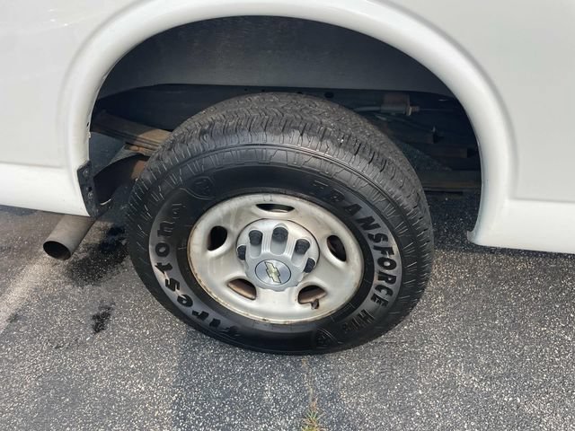 Used 2021 Chevrolet Express 2500 Extended w/ Driver Convenience Package RWD image 15