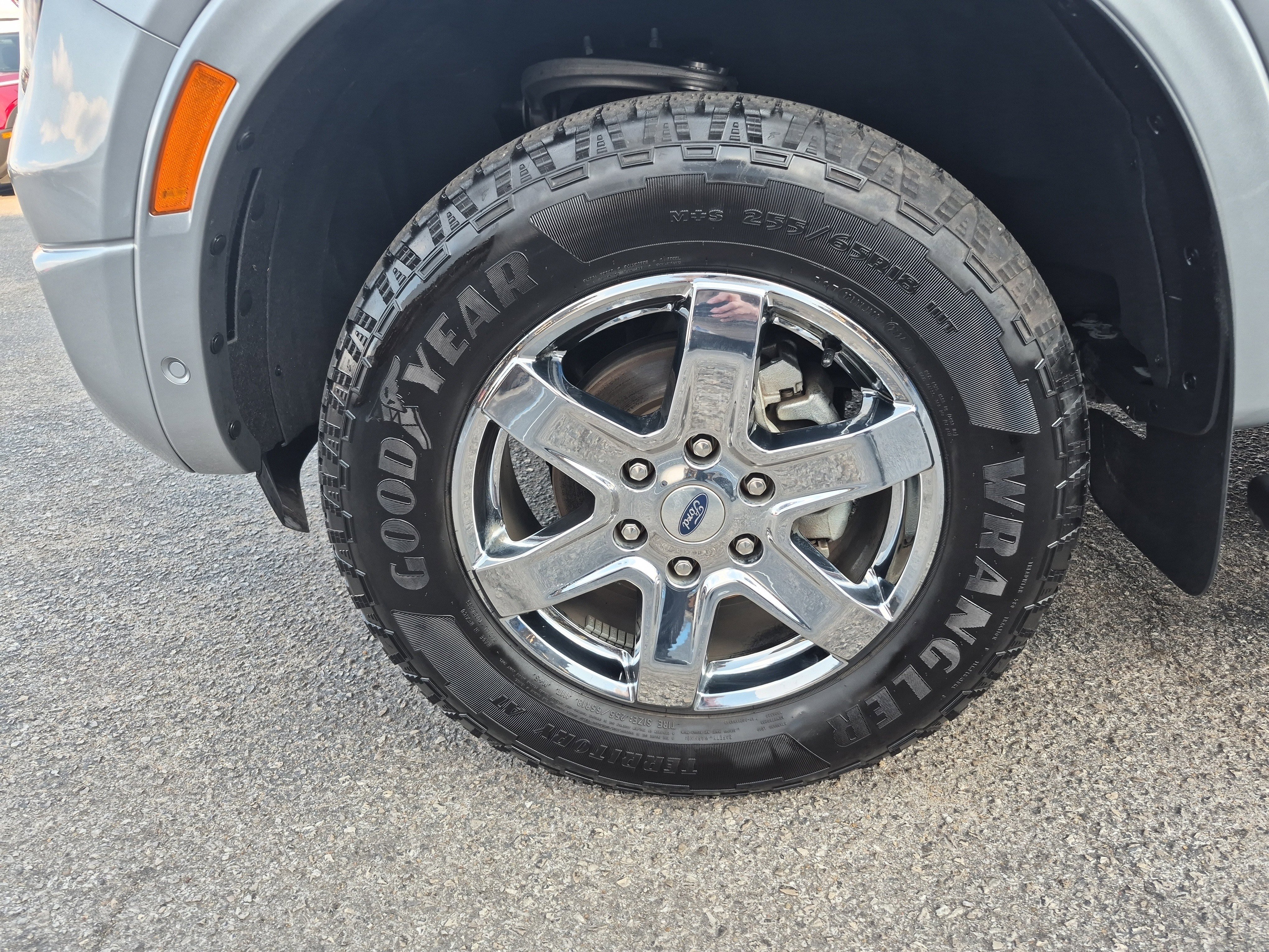 Certified 2024 Ford Ranger Lariat w/ Trailer Tow Package image 11