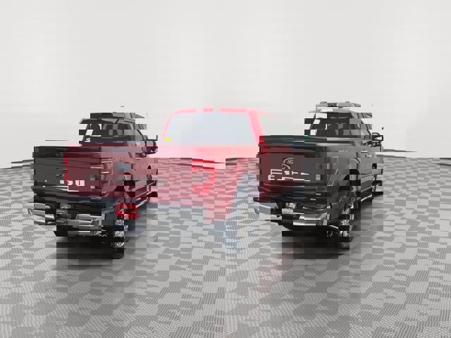 Certified 2022 Ford F150 XLT w/ Equipment Group 302A High image 38