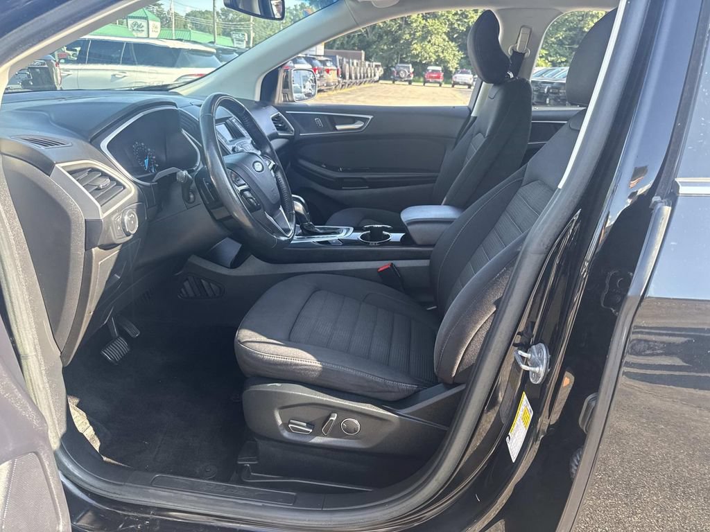 Certified 2017 Ford Edge SEL AWD/4WD image 18