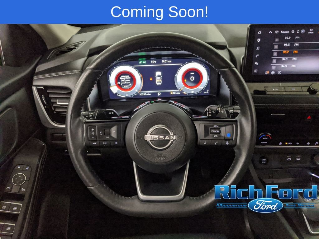 Used 2024 Nissan Rogue SL image 10