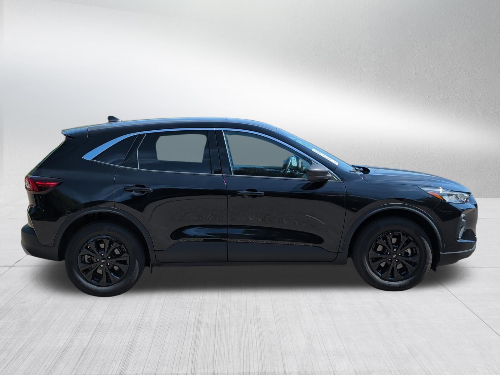 Certified 2023 Ford Escape Active AWD/4WD image 8