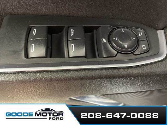 Used 2024 Chevrolet Silverado 3500 LT w/ Convenience Package image 9