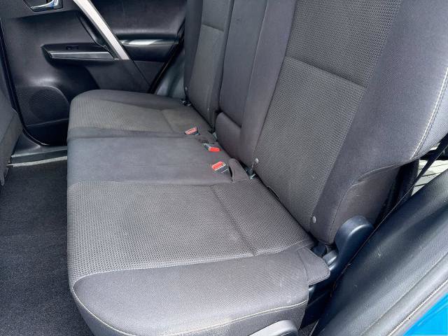 Used 2017 Toyota RAV4 XLE w/ Plus Extra Value Package AWD/4WD image 21
