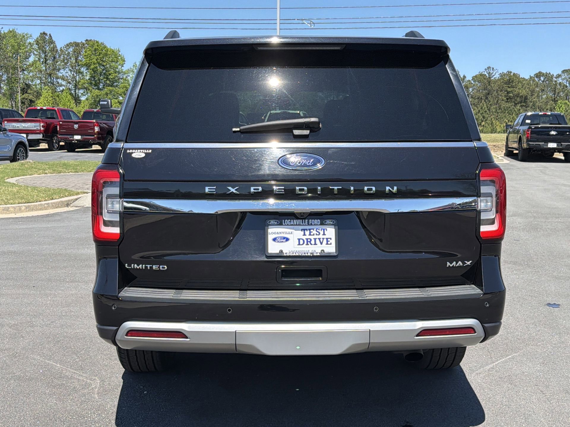 Certified 2024 Ford Expedition Max Limited AWD/4WD image 3