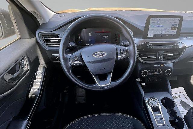 Certified 2025 Ford Escape Active AWD/4WD image 5