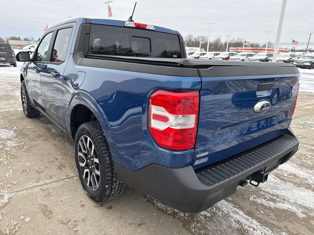 Certified 2024 Ford Maverick Lariat image 3