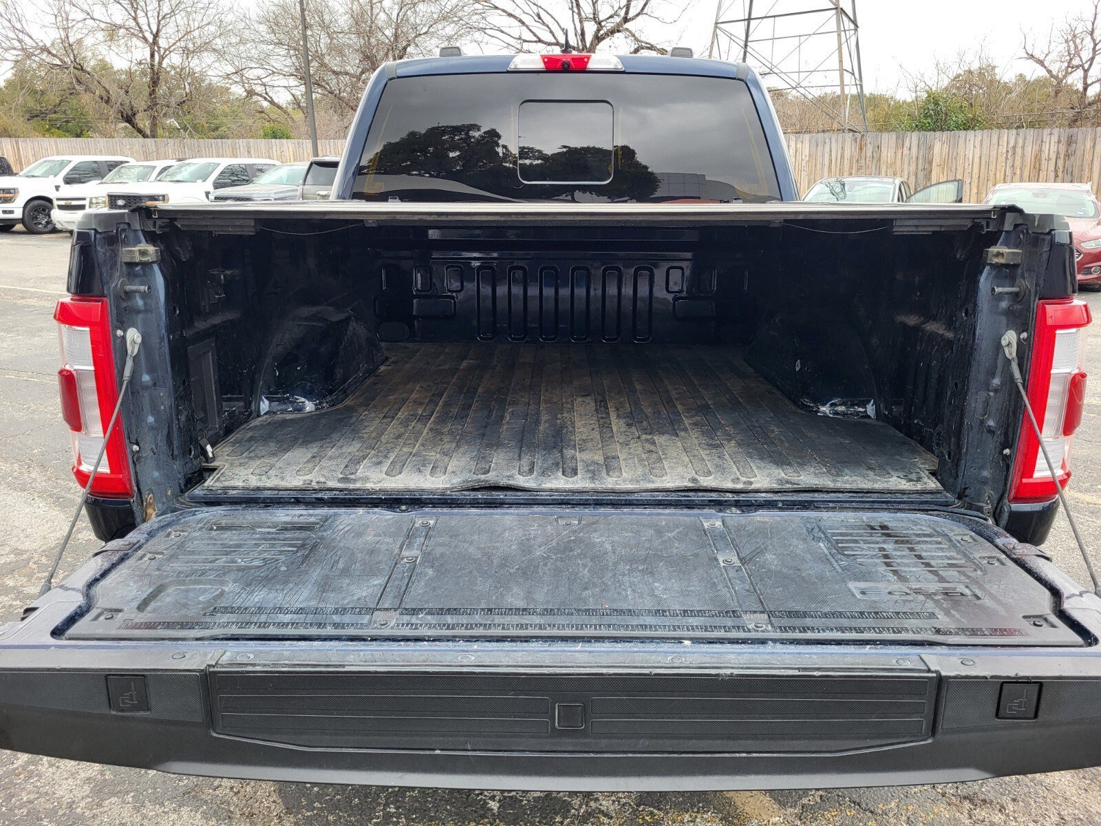 Certified 2023 Ford F150 Platinum w/ Equipment Group 701A High image 33