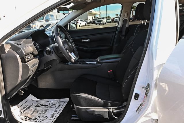 Used 2021 Nissan Sentra SV FWD image 19