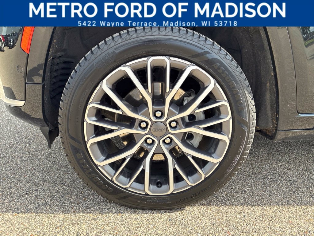 Used 2021 Jeep Grand Cherokee L Summit AWD/4WD image 59