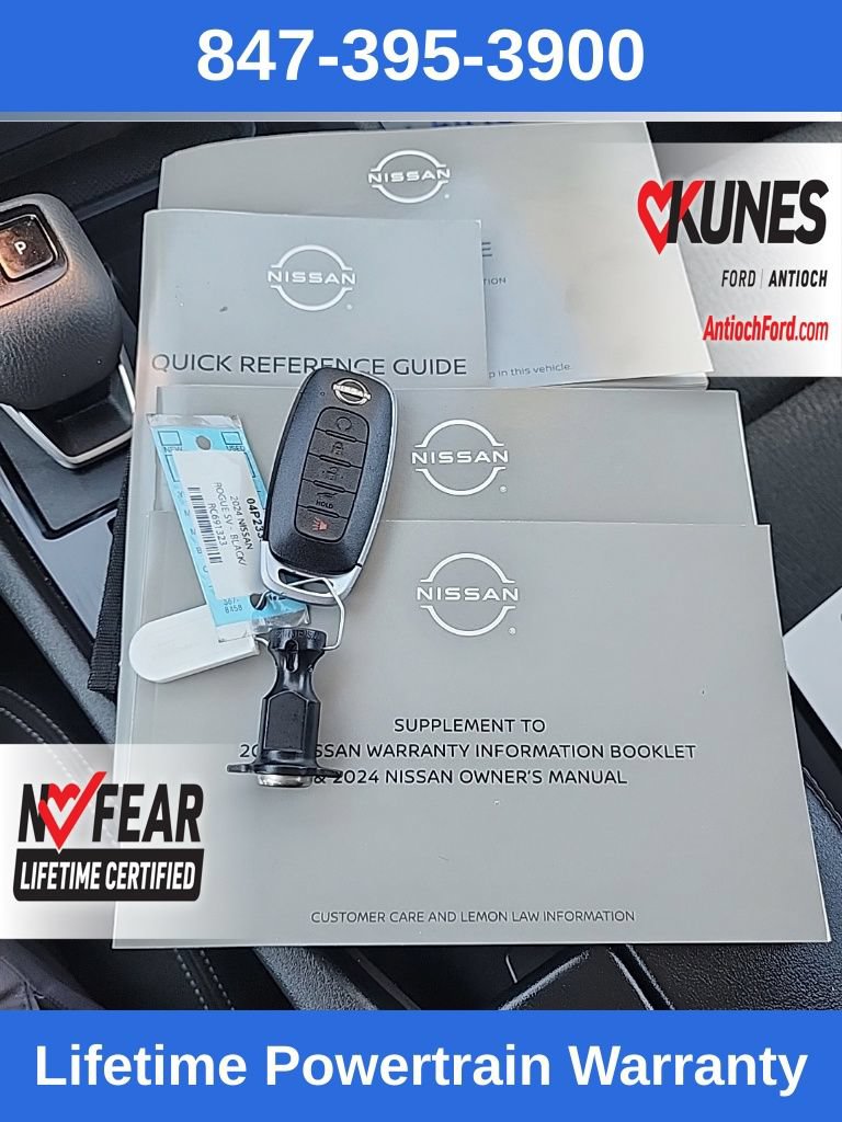 Used 2024 Nissan Rogue SV AWD/4WD image 49