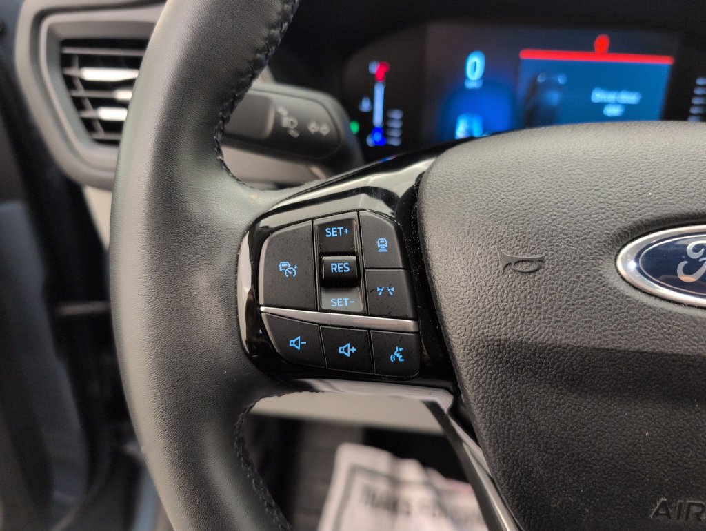 Certified 2023 Ford Escape SE FWD image 36