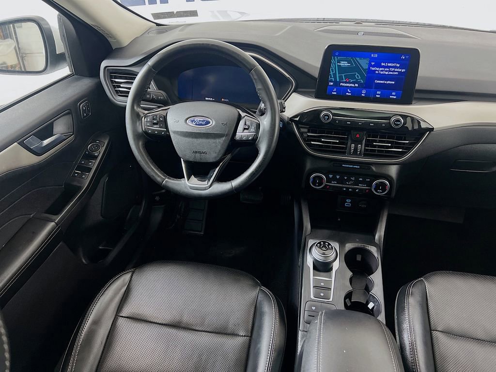 Certified 2022 Ford Escape SEL w/ Technology Package image 28