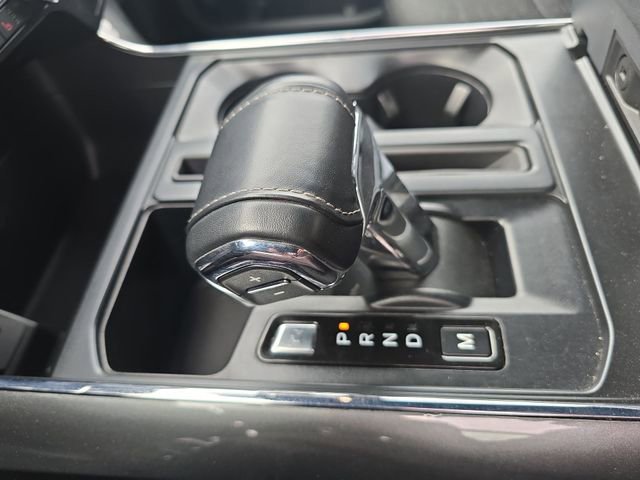 Certified 2022 Ford F150 XLT w/ Equipment Group 302A High image 20