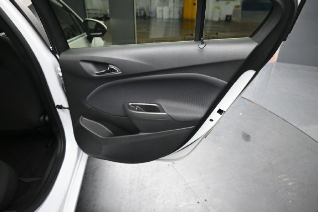 Used 2019 Chevrolet Cruze LT w/ Convenience Package FWD image 27