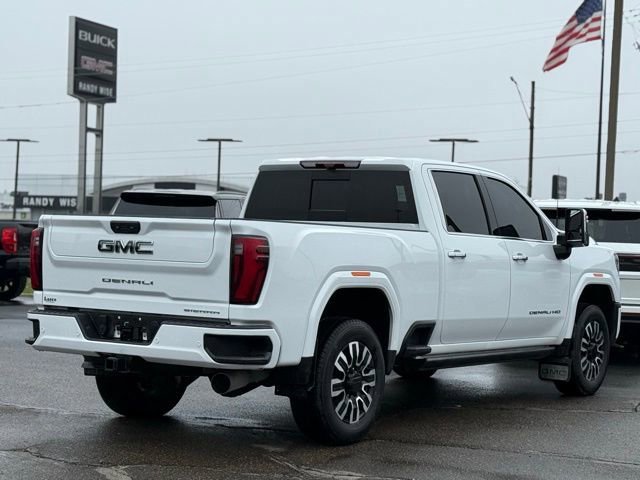 Used 2024 GMC Sierra 2500 Denali Ultimate image 10