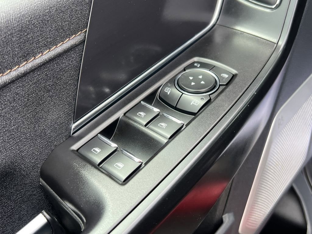 Certified 2022 Ford F150 Raptor w/ Equipment Group 801A High image 11