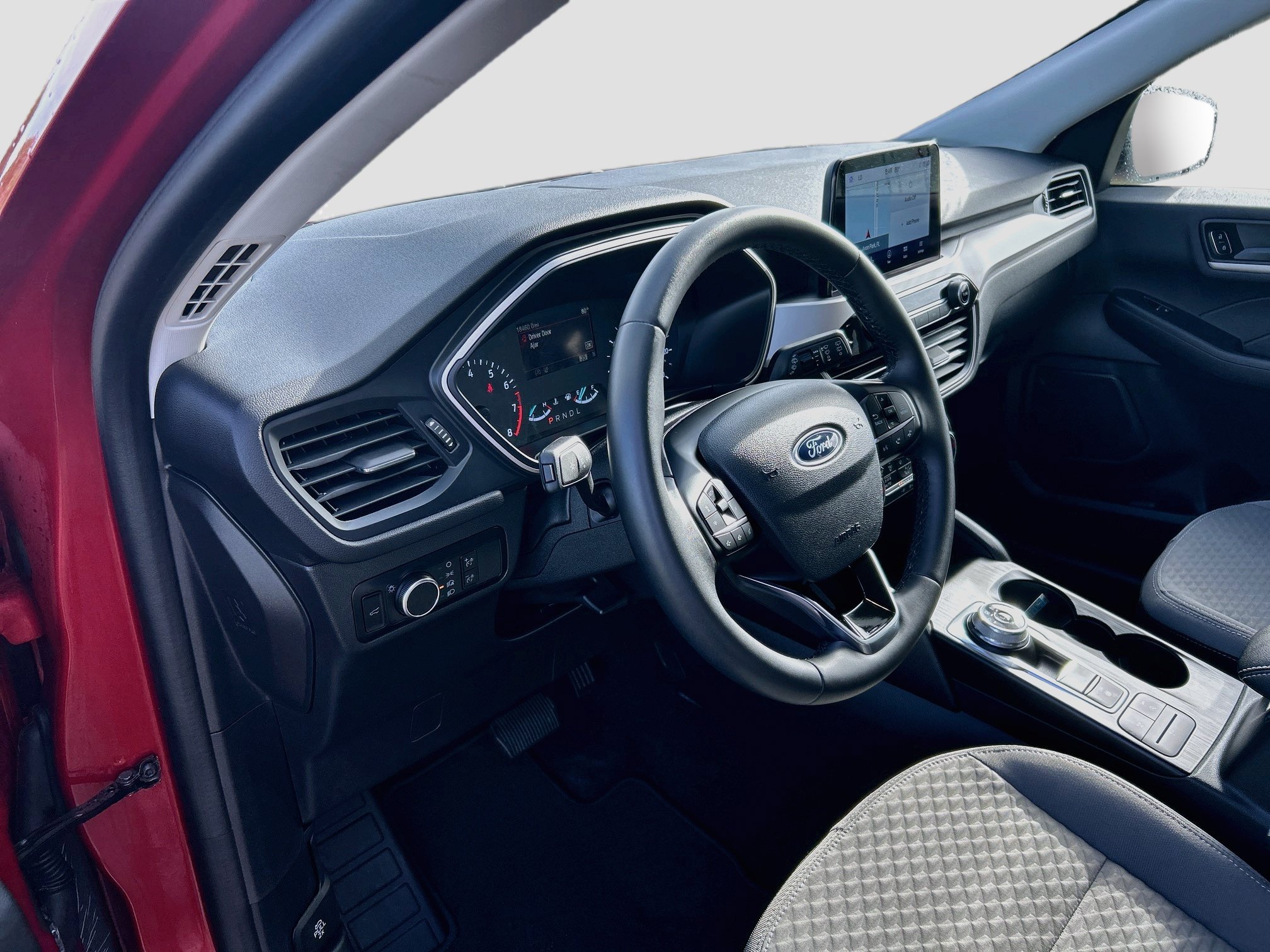 Certified 2022 Ford Escape SE w/ SE Sport Appearance Package FWD image 9