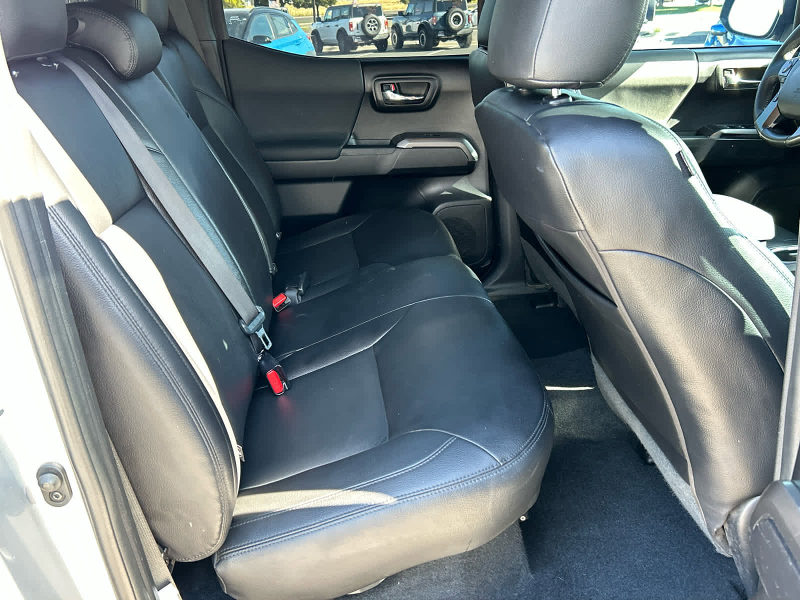 Used 2021 Toyota Tacoma TRD Off-Road image 26