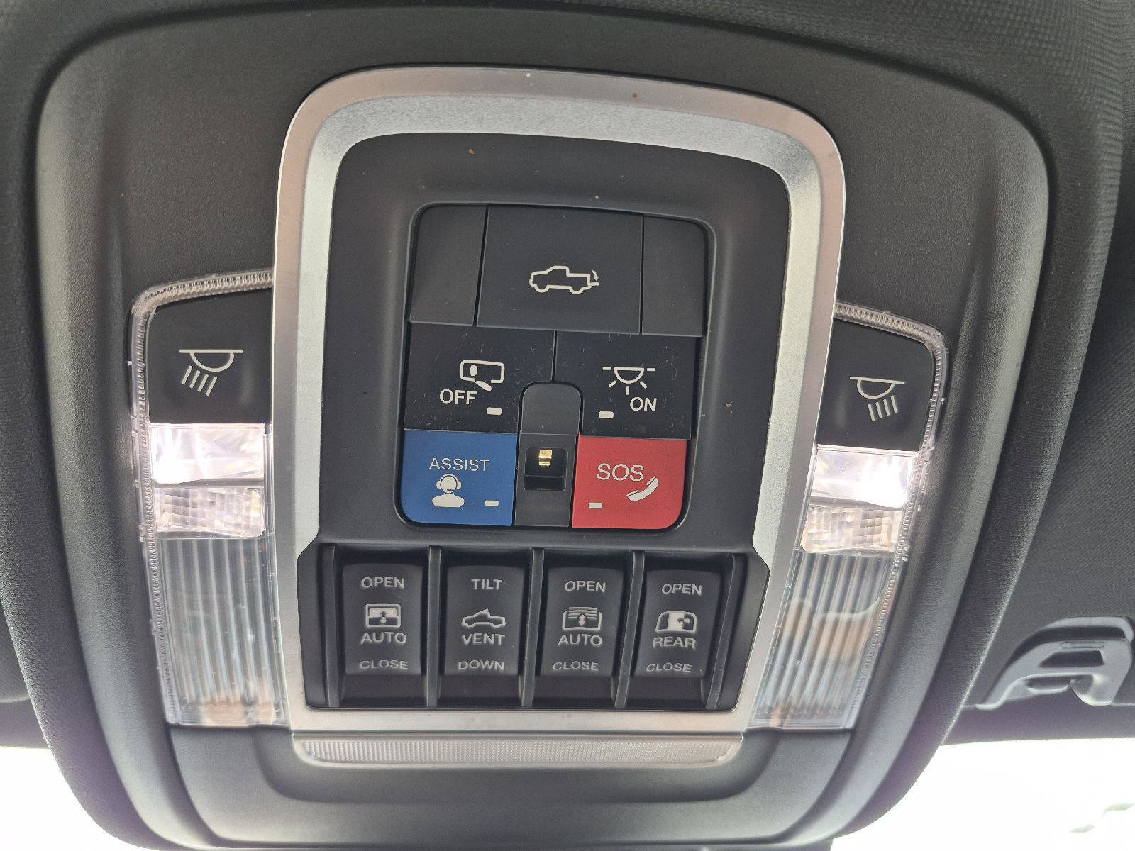 Used 2020 RAM 1500 Limited AWD/4WD image 7