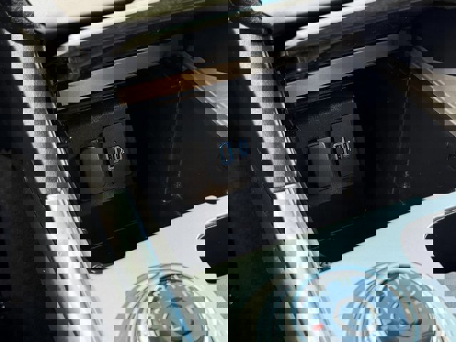 Certified 2022 Ford Explorer XLT w/ Equipment Group 202A image 33