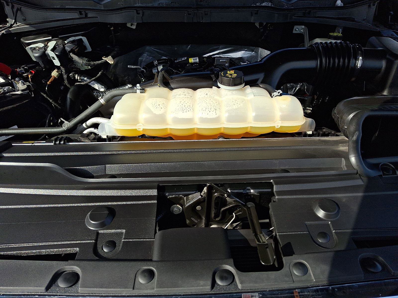 Certified 2022 Ford F150 XLT w/ Equipment Group 302A High image 29