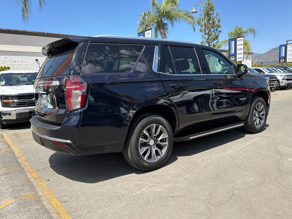 Used 2023 Chevrolet Tahoe LT w/ Luxury Package AWD/4WD image 13