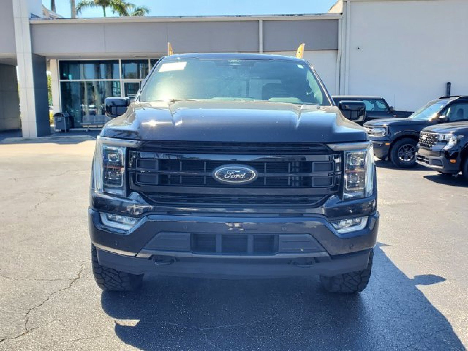 Certified 2022 Ford F150 Lariat w/ Equipment Group 502A High image 6