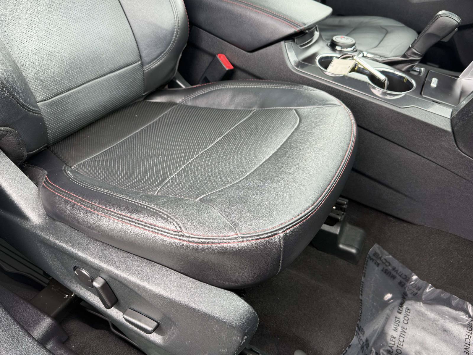 Certified 2019 Ford Explorer Sport w/ Equipment Group 401A AWD/4WD image 11