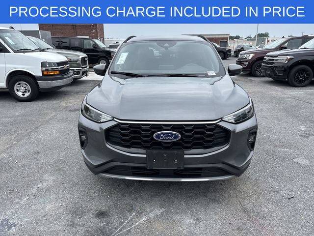 Certified 2025 Ford Escape ST-Line Select AWD/4WD image 26