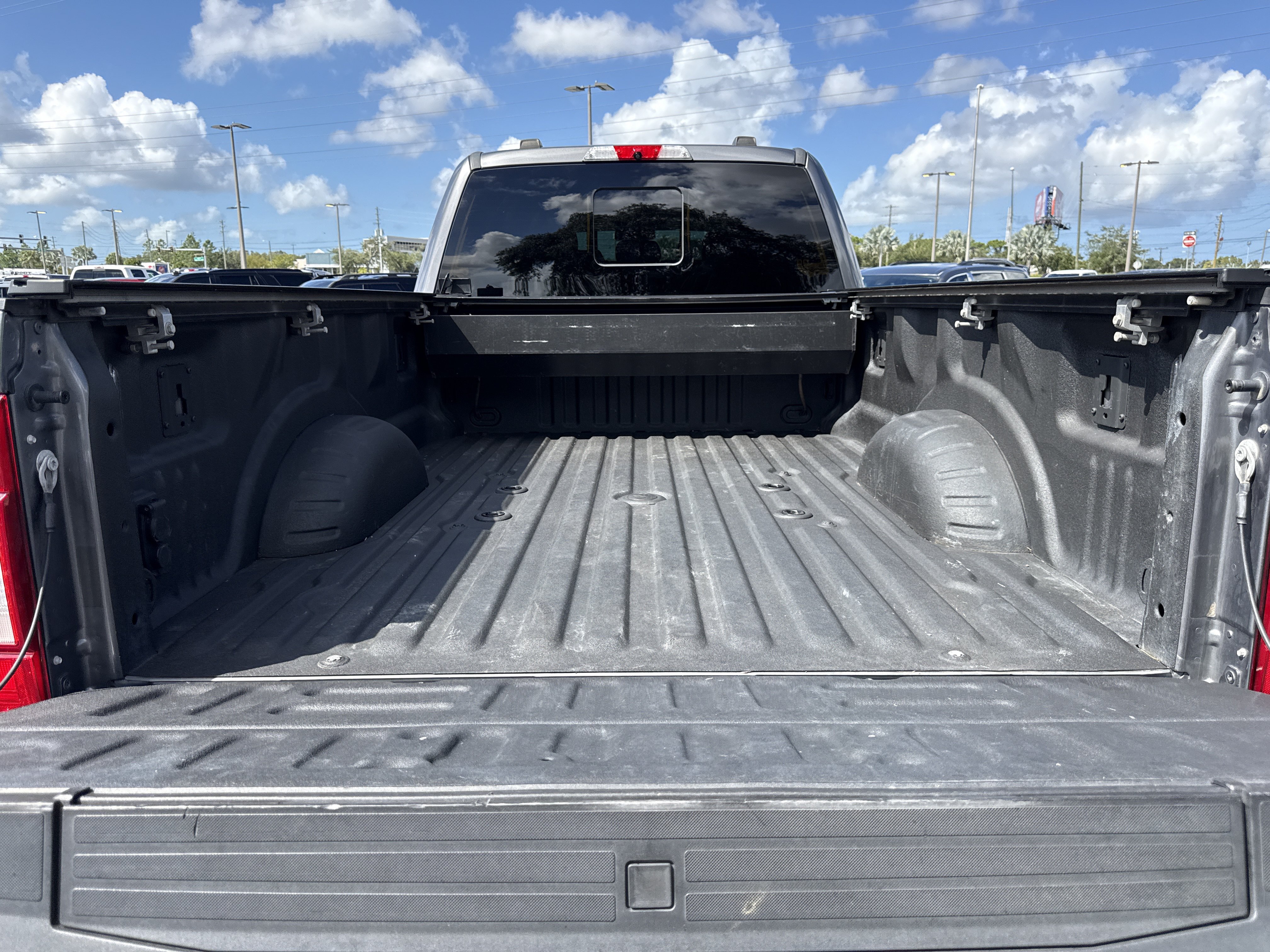 Certified 2022 Ford F450 Platinum w/ FX4 Off-Road Package AWD/4WD image 11