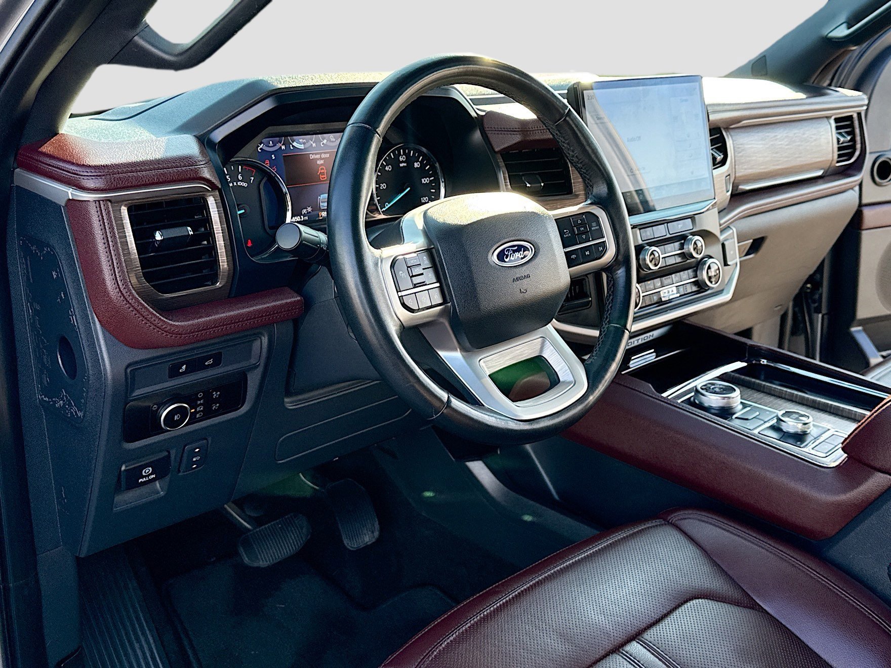 Certified 2023 Ford Expedition Limited image 7