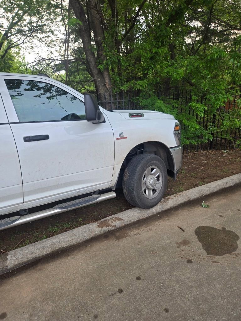 Used 2025 RAM 2500 Tradesman w/ Chrome Appearance Group AWD/4WD image 16