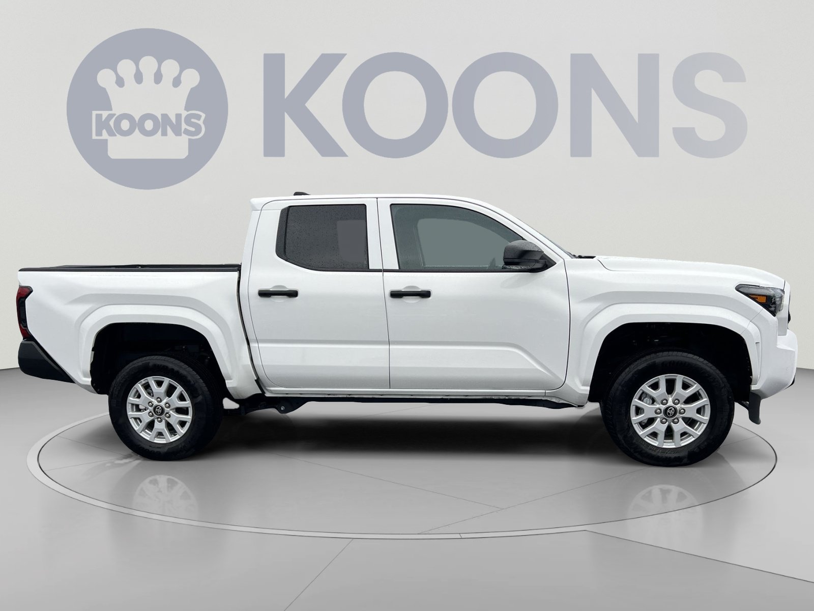 Used 2026 Toyota Tacoma SR w/ SR Upgrade Package RWD image 8