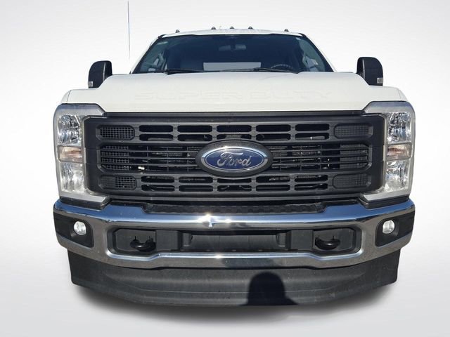 Certified 2023 Ford F250 XL w/ XL Chrome Package image 8