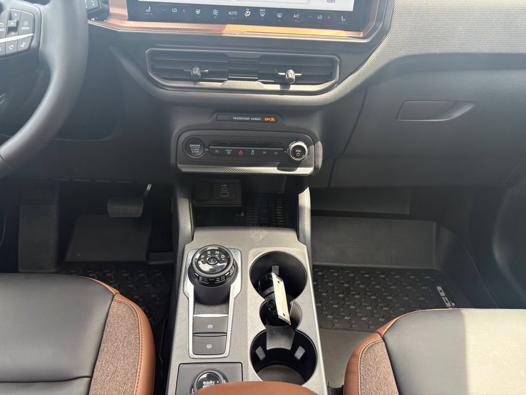 Certified 2025 Ford Bronco Sport Outer Banks w/ Outer Banks Tech Package+ AWD/4WD image 11